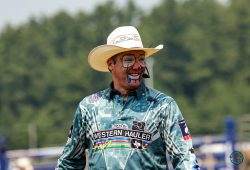 2025 Wisconsin River Pro Rodeo_3P_BArrelman_Dustin The Jester Jenkins_Evans_7314